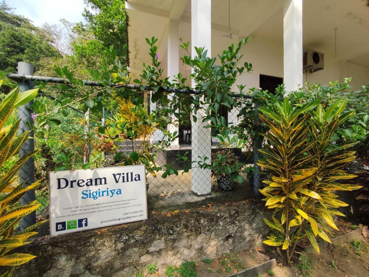 Dream Villa Sigiriya Luaran gambar